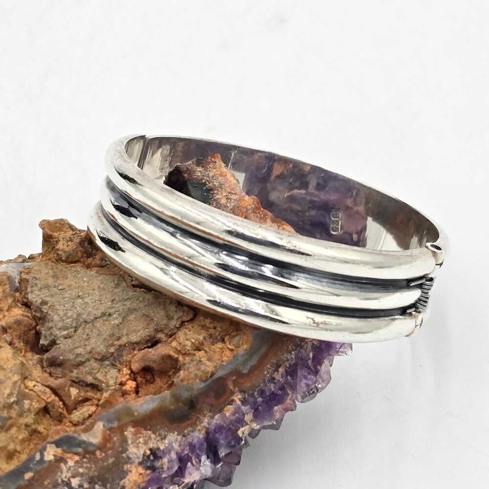 925 Sterling Silver Ribbed Hinged Clamper Bangle Bracelet Modernist Jewelry 51g - Picture 7 of 14